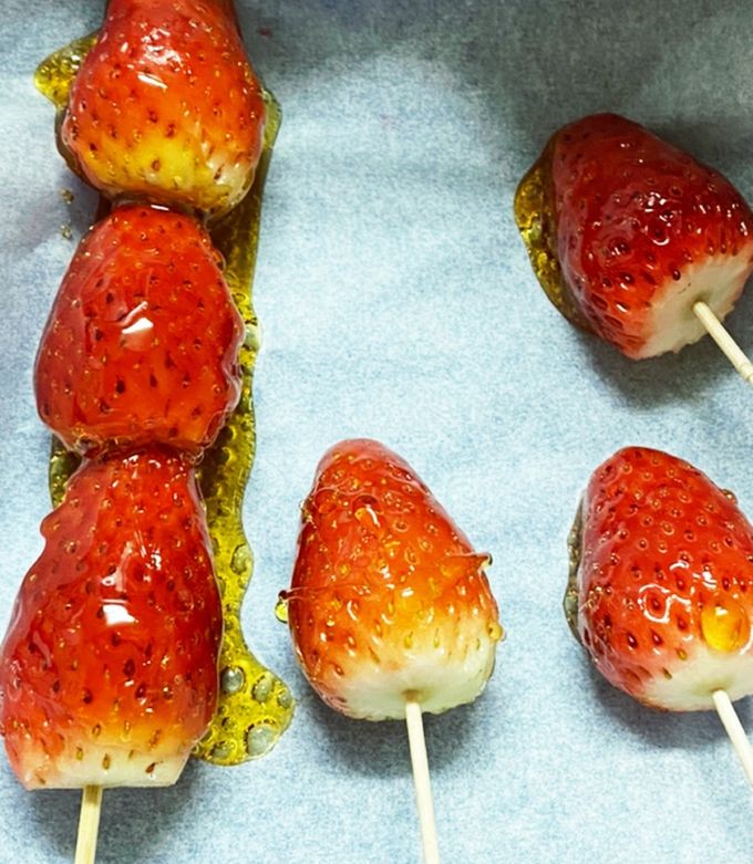 簡単いちごあめ。外パリ中はしっとり。 by マシャまめ 【クックパッド