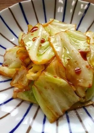 簡単過ぎるキャベツの醤油ゴマ油炒め-レシピのメイン写真