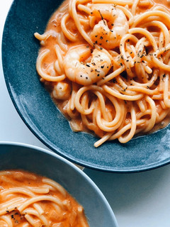 トマトジュースと牛乳の海老クリームパスタ-レシピのメイン写真