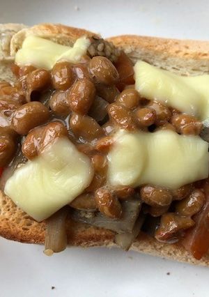 納豆ときんぴらゴボウのトースト-レシピのメイン写真