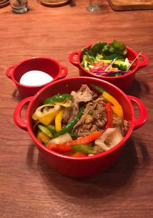 お弁当4・・・牛肉のオイスター丼温玉付き-レシピのメイン写真