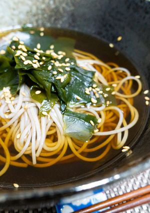 レンジで簡単！あったかワカメ蕎麦-レシピのメイン写真