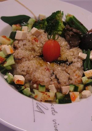 雑穀米でサラダご飯-レシピのメイン写真