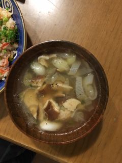 簡単美味しい!鶏団子の中華春雨スープ-レシピのメイン写真