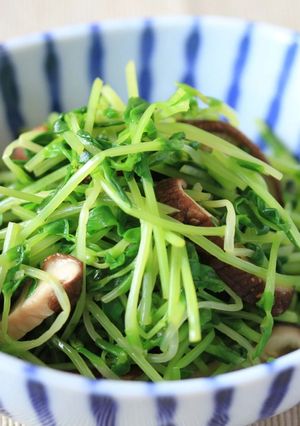 後味さっぱり、豆苗としいたけのポン酢和え-レシピのメイン写真