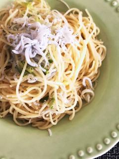 柚子胡椒薫るしらすとネギのパスタ-レシピのメイン写真