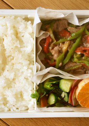 チンジャオロース風炒めお弁当-レシピのメイン写真