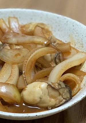 牡蠣と玉ねぎのコチュジャン炒め-レシピのメイン写真