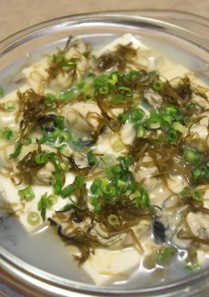豆腐とカキの酒蒸し-レシピのメイン写真