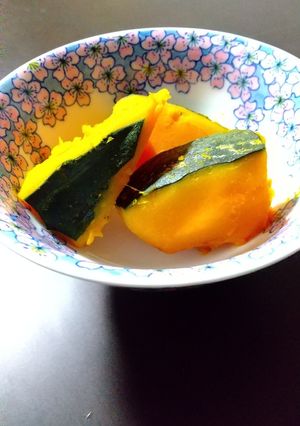 味付けは砂糖と塩だけ！かぼちゃの煮物-レシピのメイン写真