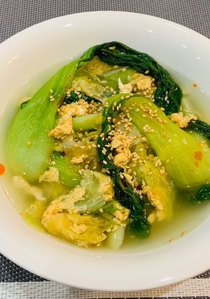 【簡単】チンゲン菜とレタスの中華スープ-レシピのメイン写真