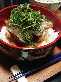 大根おろしたっぷり豚トロ丼-レシピのメイン写真