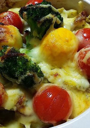 ブロッコリーと卵のカレーチーズ焼き-レシピのメイン写真