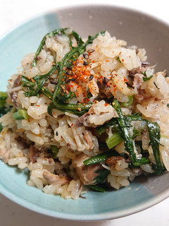 春菊とさば缶の炊き込みご飯-レシピのメイン写真