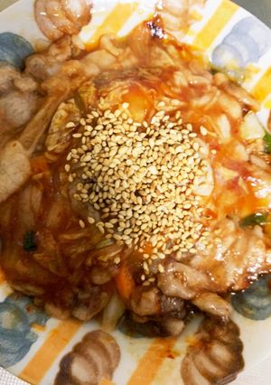 レンジケチャップキムチ豚こまのせドーム蒸-レシピのメイン写真