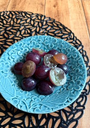 ★皮が硬い🍇＆種有り🍇の楽ちんな食べ方😋-レシピのメイン写真