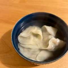 รูปของ 大根と菊菜と納豆の水餃子