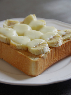 JCが作るバナナPBチーズトースト-レシピのメイン写真