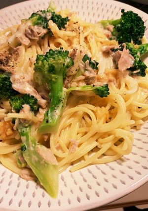 ブロッコリーとツナのクリームパスタ-レシピのメイン写真
