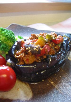 揚げナスのボート☆肉味噌詰め-レシピのメイン写真