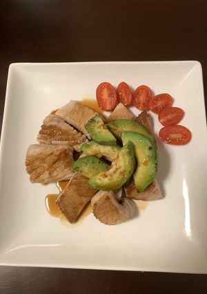 まぐろとアボカドのレモン醤油かけ-レシピのメイン写真