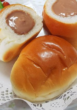 ロールパンで気分だけチョココロネ-レシピのメイン写真