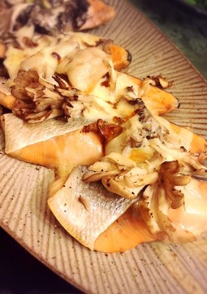 塩鮭でキノコのチーズ焼き-レシピのメイン写真