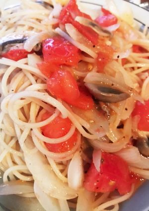 フレッシュトマトとキノコのパスタ-レシピのメイン写真