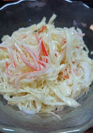 カンタン!キャベツとカニカマのサラダ-レシピのメイン写真