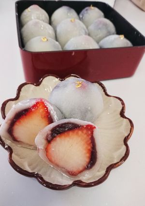 レンジで簡単♪小ぶりないちご大福～♡♡♡-レシピのメイン写真