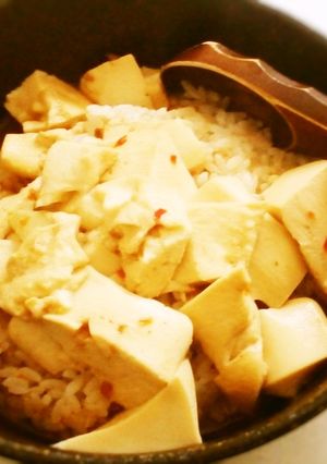金欠？インスタ映え完全無視！豆腐丼-レシピのメイン写真