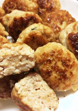 時短でふわふわ！クイック豆腐ハンバーグ-レシピのメイン写真