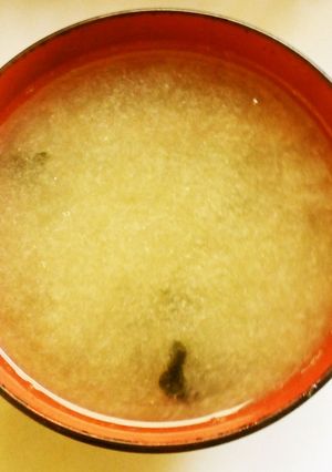 手間いらず!1分で出来るわかめの味噌汁-レシピのメイン写真