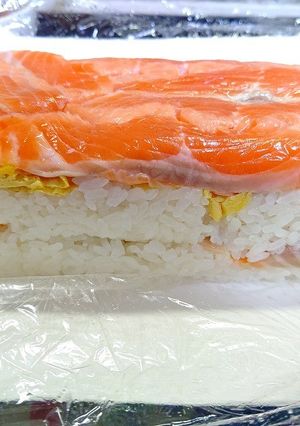 大物トラウトの押し寿司-レシピのメイン写真