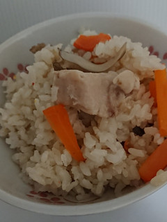 びっくり簡単キノコと鶏の炊き込みご飯-レシピのメイン写真