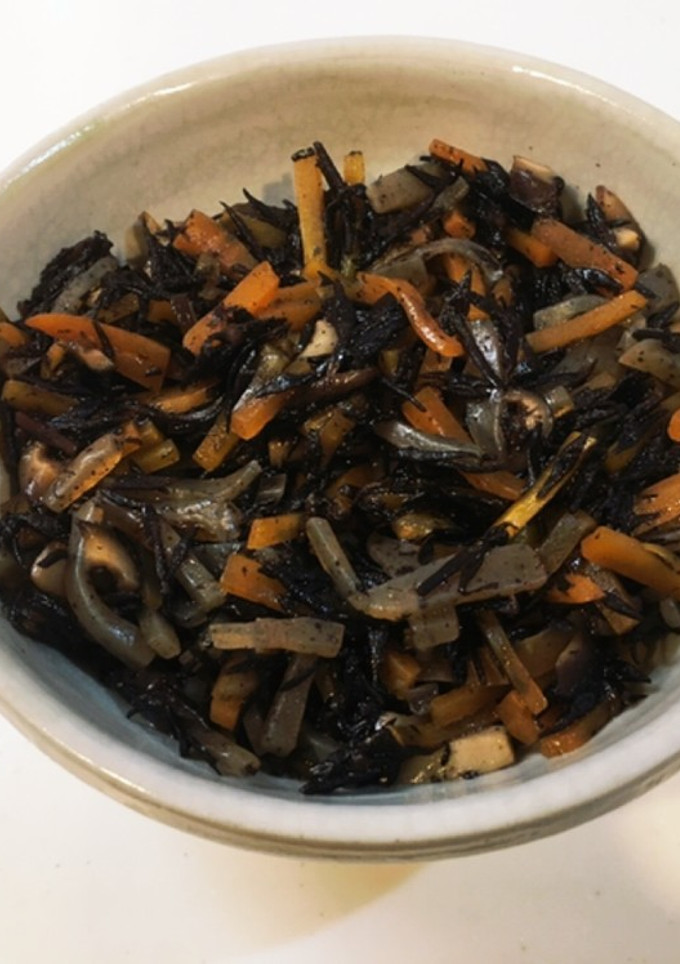 だし香るほんのり甘いひじき煮-レシピのメイン写真