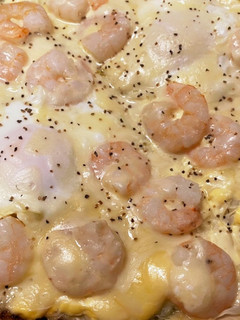 餃子の皮ピザ♪簡単!えびバジルソース!-レシピのメイン写真