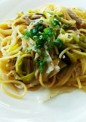 10分で簡単ネギとアンチョビの和風パスタ-レシピのメイン写真