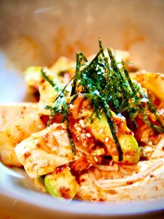 低糖質!キムチと豆腐のアボカドサラダ-レシピのメイン写真