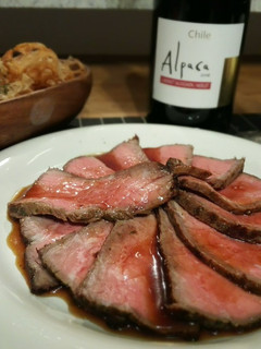 焼いて放置するだけ!簡単ローストビーフ-レシピのメイン写真