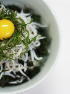 海苔屋さんの釜揚げしらす丼-レシピのメイン写真