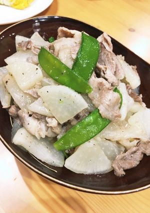 節約♡豚肉と大根の黒胡椒炒め-レシピのメイン写真