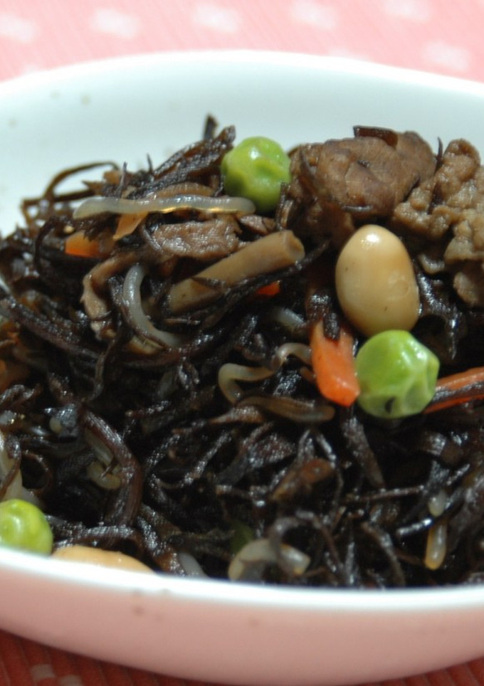 具たくさんのひじきの煮物✿-レシピのメイン写真