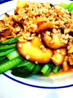 中華東北料理 椎茸とチンゲン菜(小松菜)-レシピのメイン写真