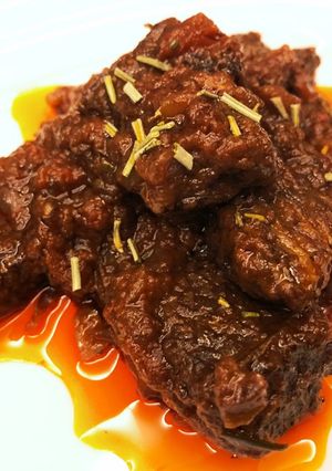 簡単！本格、牛肉の赤ワイン煮込み！-レシピのメイン写真