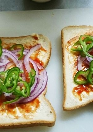 我が家のピザトースト-レシピのメイン写真