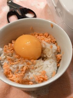 鮭玉丼-レシピのメイン写真