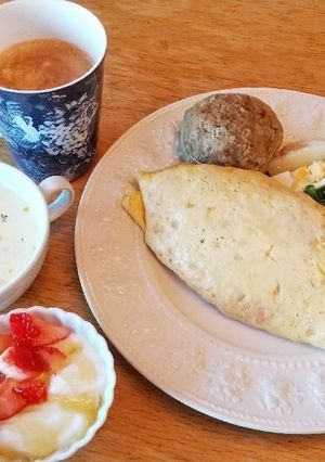 朝ごはん！ナタデココ 苺 蜂蜜ヨーグルト-レシピのメイン写真