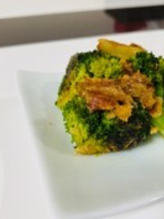 ブロッコリーチーズ焼き-レシピのメイン写真