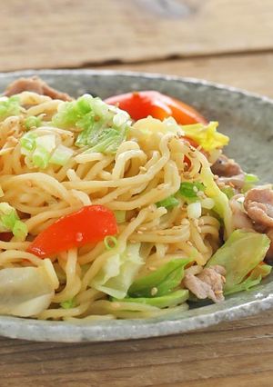 チャンチャン焼のたれで作る焼きラーメン-レシピのメイン写真